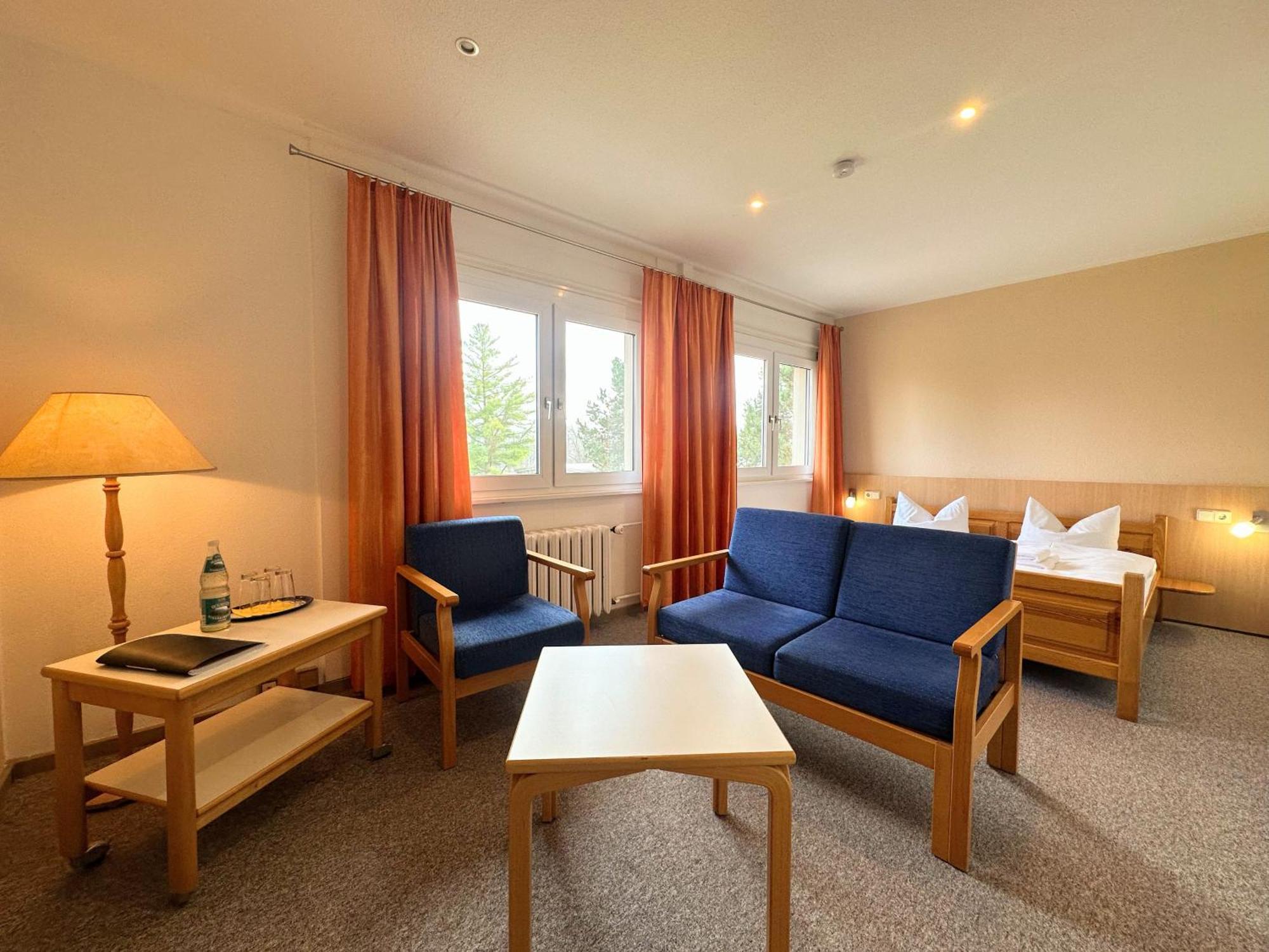 Hotel Am Laerchenberg I Fruehstueck, Wlan, Parkplatz Schirgiswalde-Kirschau Eksteriør billede