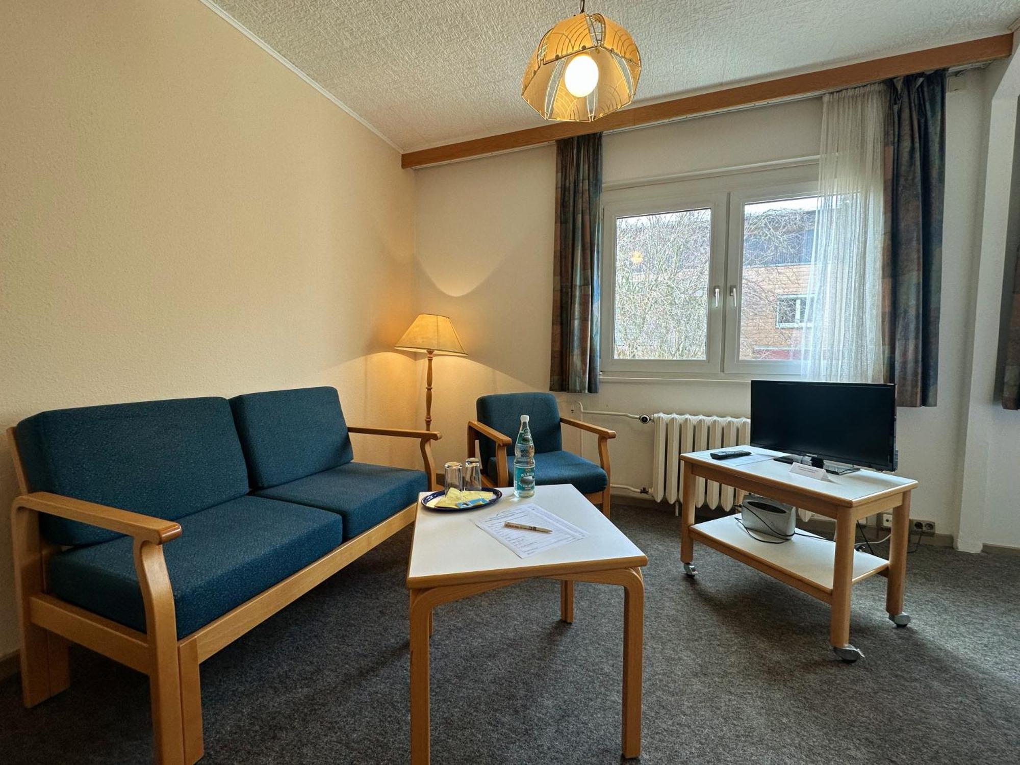 Hotel Am Laerchenberg I Fruehstueck, Wlan, Parkplatz Schirgiswalde-Kirschau Eksteriør billede